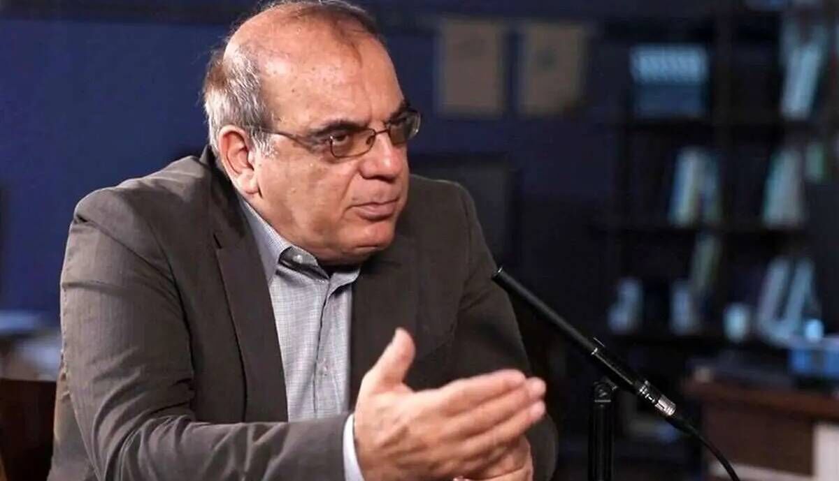 عباس عبدی: اصولگرایان تندرو می خواهند مشارکت را به حداقل برسانند تا رقیبشان پیروز نشود