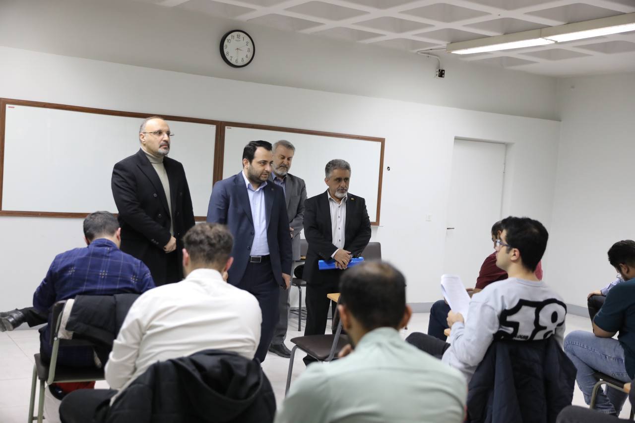 محسن سیفی: جذب نیروی جدید به مثابه تزریق نگاه و تفکر جدید به سازمان است محسن سیفی: جذب نیروی جدید به مثابه تزریق نگاه و تفکر جدید به سازمان است