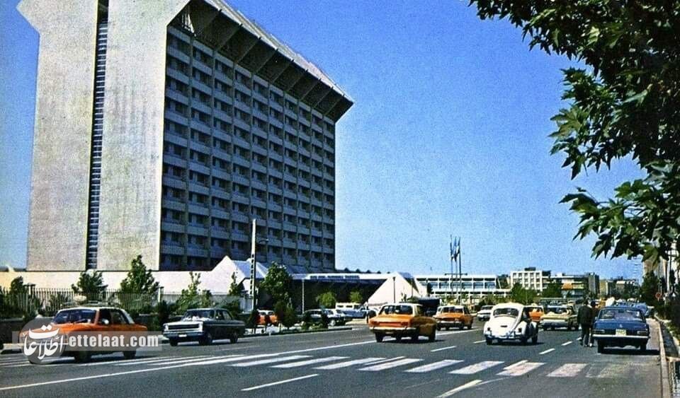 هجوم خارجیها به تهران/ هتلهای تهران جا ندارند + عکس هجوم خارجیها به تهران/ هتلهای تهران جا ندارند + عکس