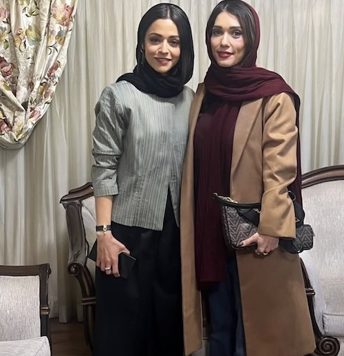 استایل فوق ساده سوگل خلیق در جشن حافظ دوباره خبرساز شد استایل فوق ساده سوگل خلیق در جشن حافظ دوباره خبرساز شد