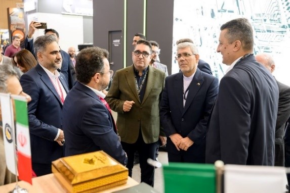 ۳ روز دیپلماسی تجاری ایران در بلاروس / آغاز مسیر بازار اوراسیا ۳ روز دیپلماسی تجاری ایران در بلاروس / آغاز مسیر بازار اوراسیا