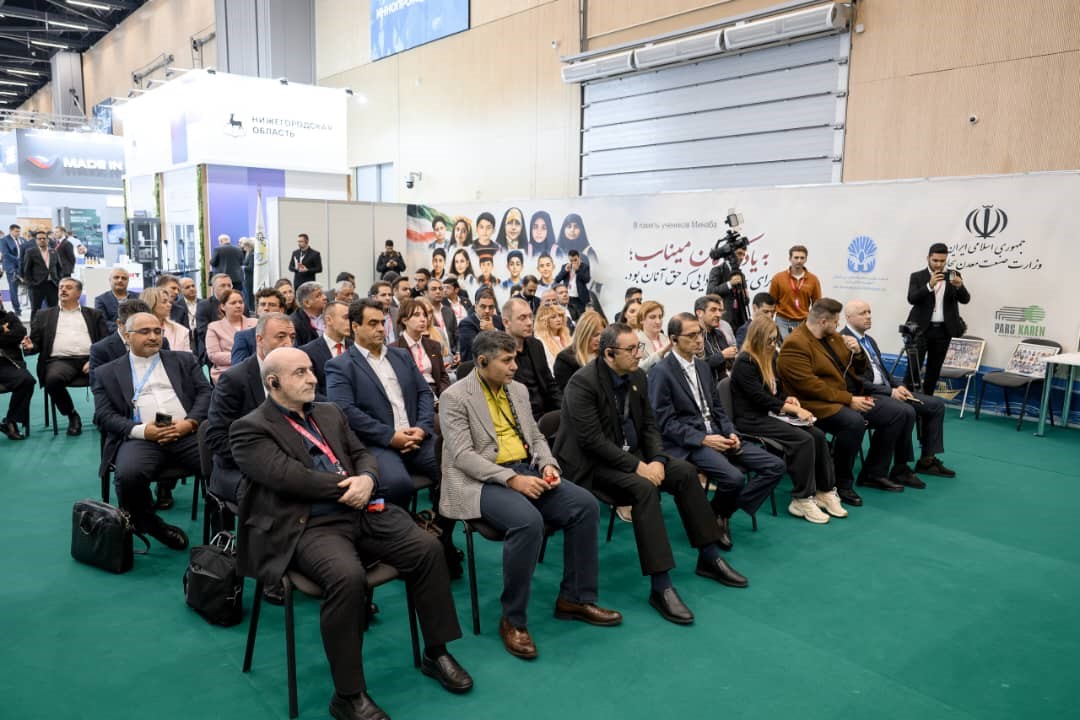 ۳ روز دیپلماسی تجاری ایران در بلاروس / آغاز مسیر بازار اوراسیا ۳ روز دیپلماسی تجاری ایران در بلاروس / آغاز مسیر بازار اوراسیا